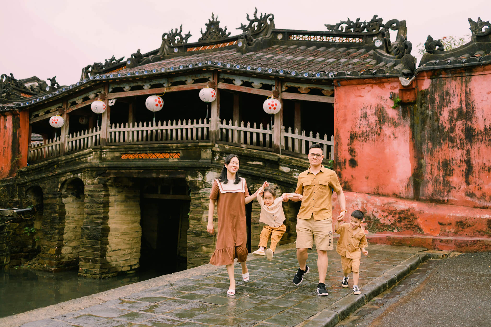 Ảnh đại diện bài Top 5 tour du lịch gia đình giá rẻ và những điều cần lưu ý