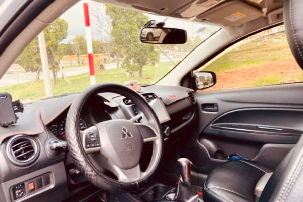 Mitsubishi Attrage 2021-1