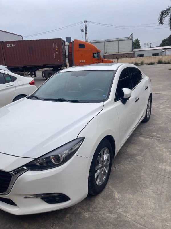 Mazda 3 2017-1