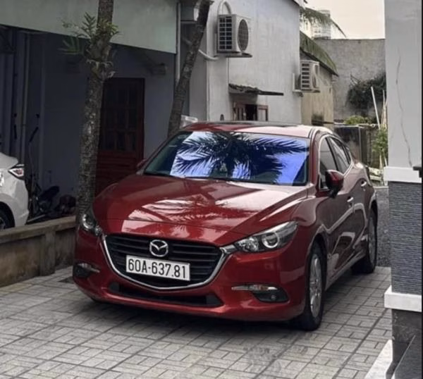 Mazda 3 2019-1