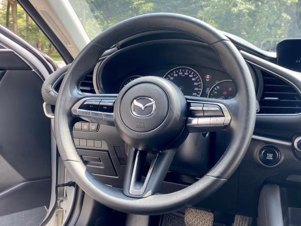 Mazda 3 2022-3
