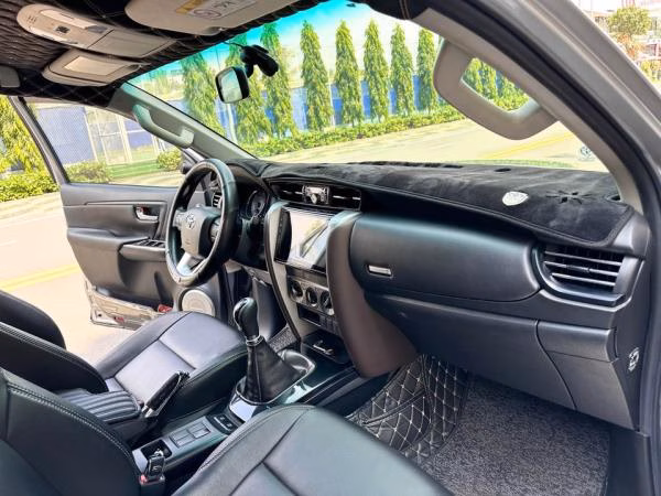 Toyota Fortuner 2018-3