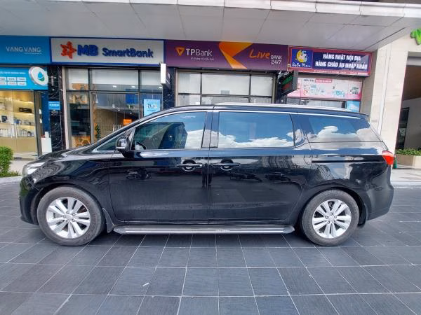 Kia Sedona 2021-4