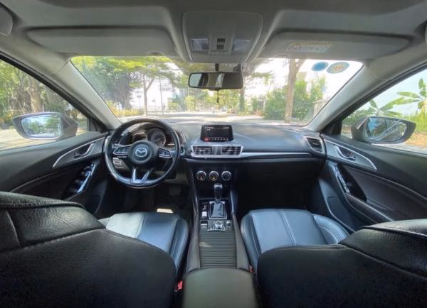 Mazda 3 2017-0