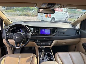 Kia Sedona 2021-6