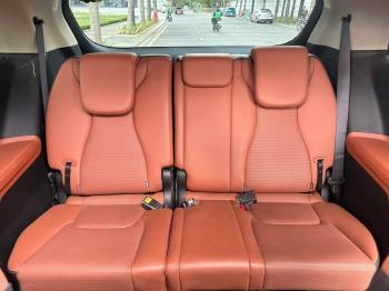 Kia Carnival Premium 2023-2