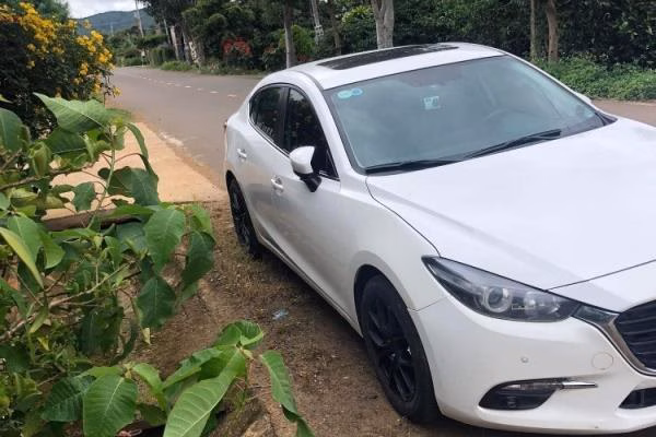 Mazda 3 2017-3