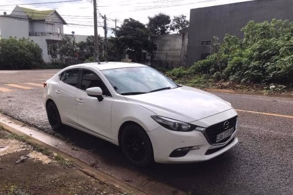 Mazda 3 2017-1