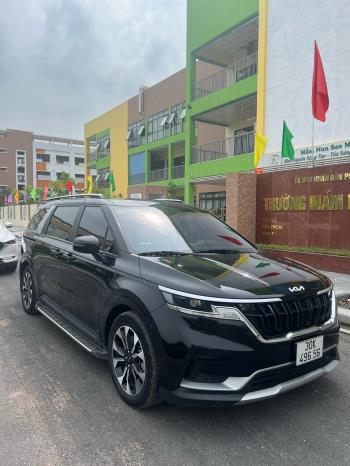 Kia Carnival Luxury 2023-7