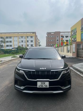 Kia Carnival Luxury 2023-0