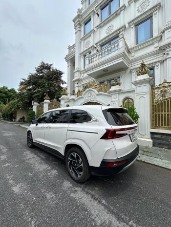 Hyundai Custin 2023-1