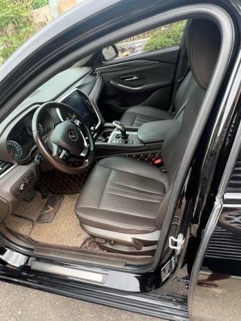 Vinfast Lux A 2.0 2019-4
