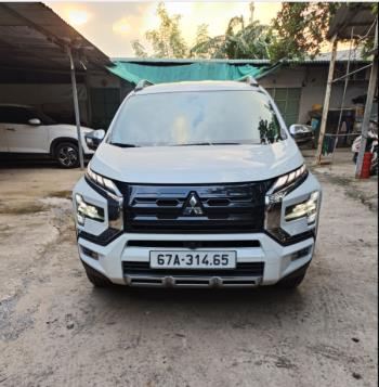 Mitsubishi Xpander 2024-0