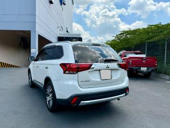 Mitsubishi Outlander 2018-5