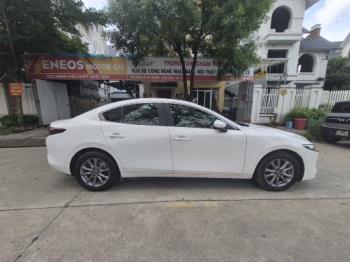 Mazda 3 2022-1