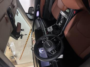 Kia Carnival Signature 2022-7