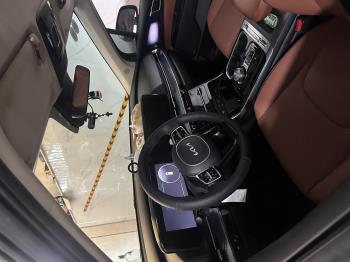 Kia Carnival Signature 2022-2