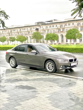 BMW 320i 2015-2