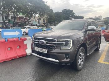 Ford Everest Titanium 2024-1