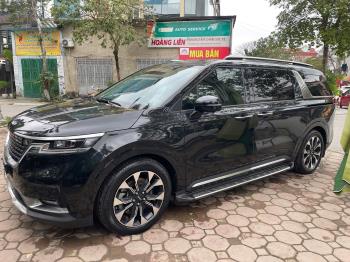 Kia Carnival Signature 2022-3