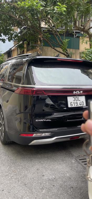 Kia Carnival Signature 2022-5
