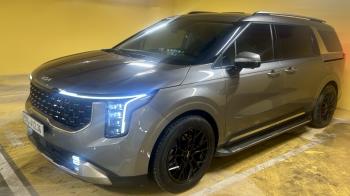 Kia Carnival Signature 2024-1