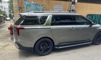 Kia Carnival Signature 2024-3