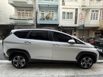 Hyundai Stargazer 2024-3