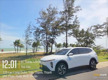 Vinfast Limo Green 2025-5