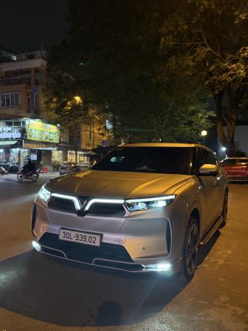 VinFast VF9 Plus 2023-0