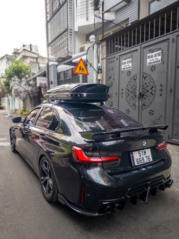 BMW 330i 2023-5