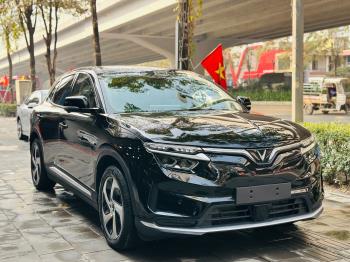 Vinfast VF8 Eco 2023-2