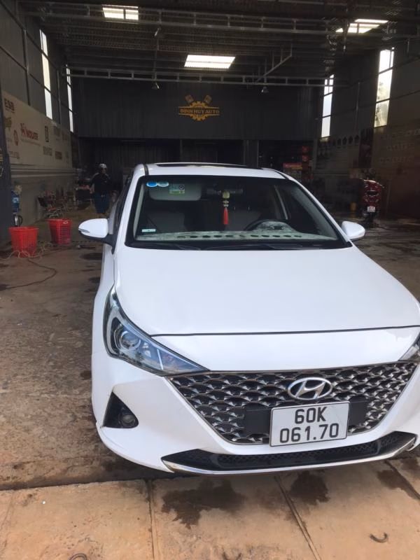 Hyundai Accent 2021-1