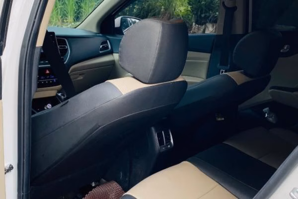 Hyundai Accent 2021-4