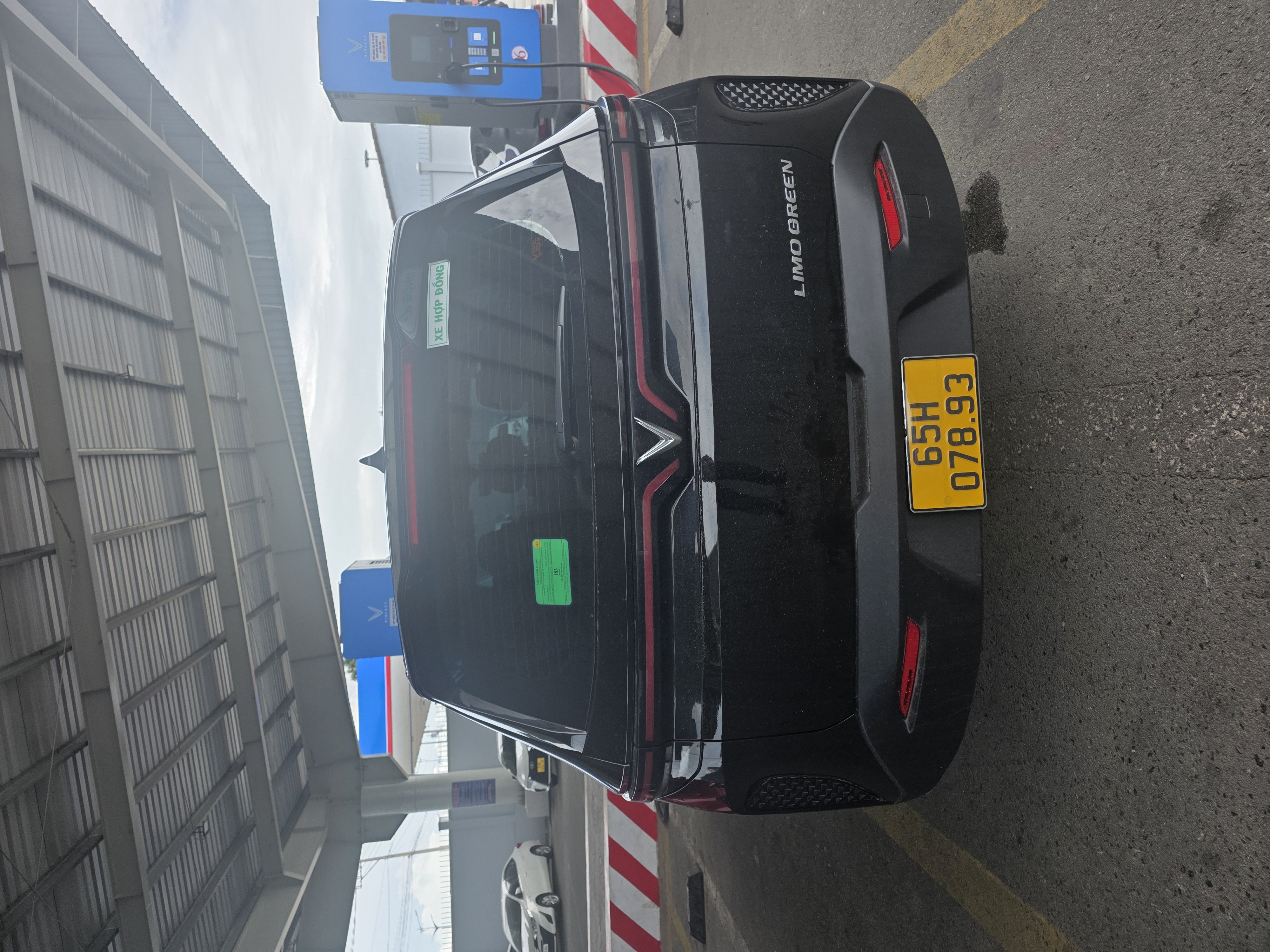 Vinfast Limo Green 2026-3