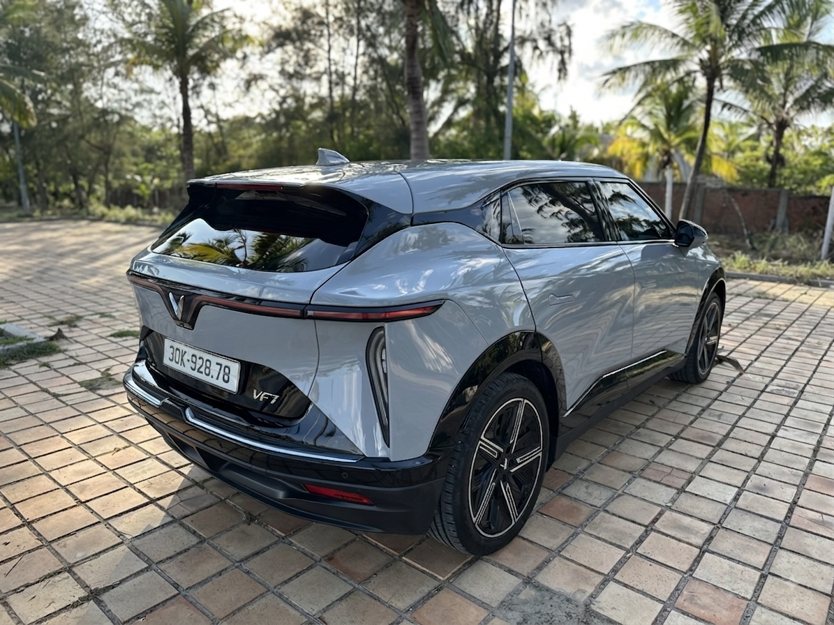 Vinfast VF7 Plus 2026-2