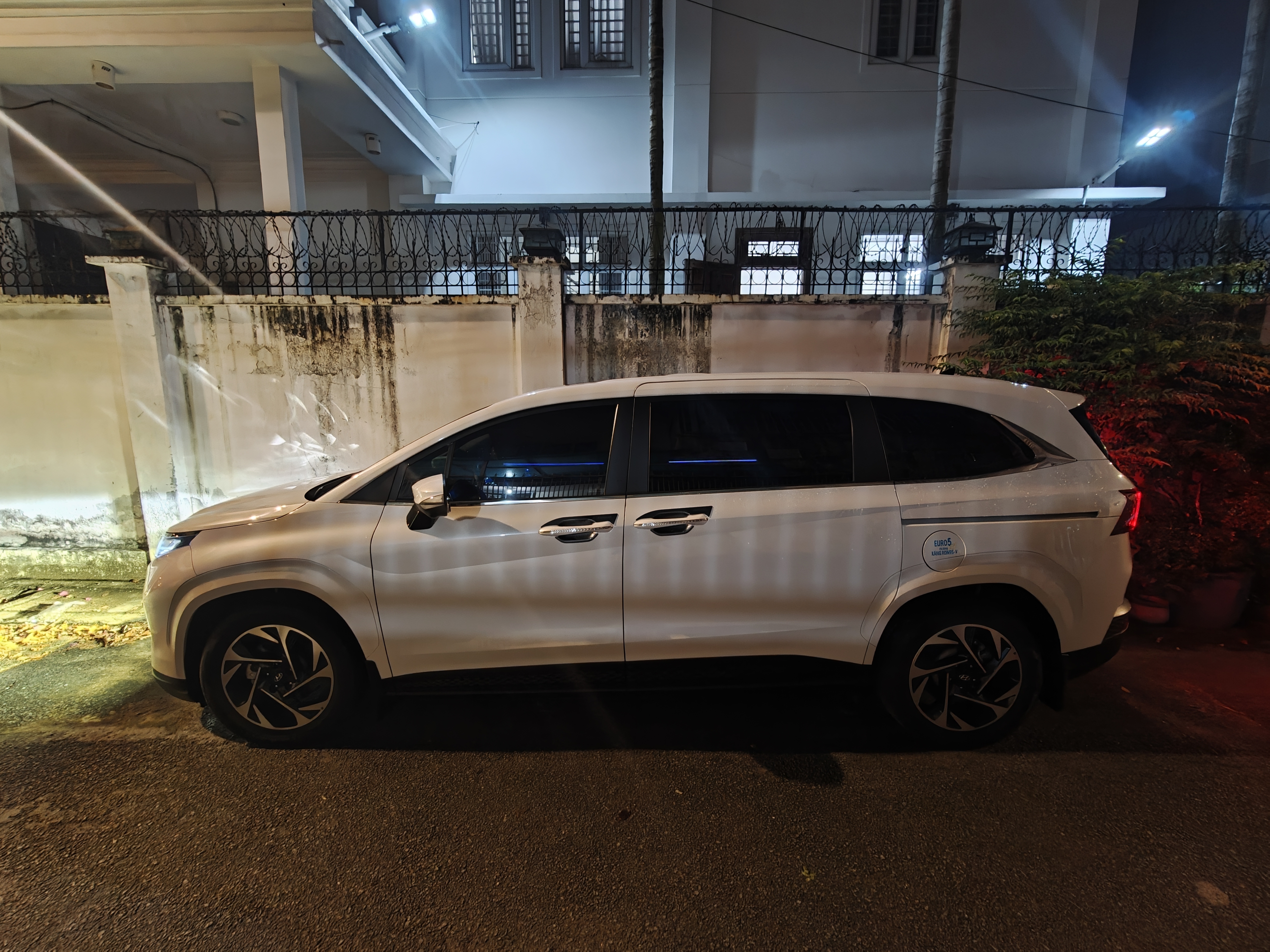Hyundai Custin 2023-2
