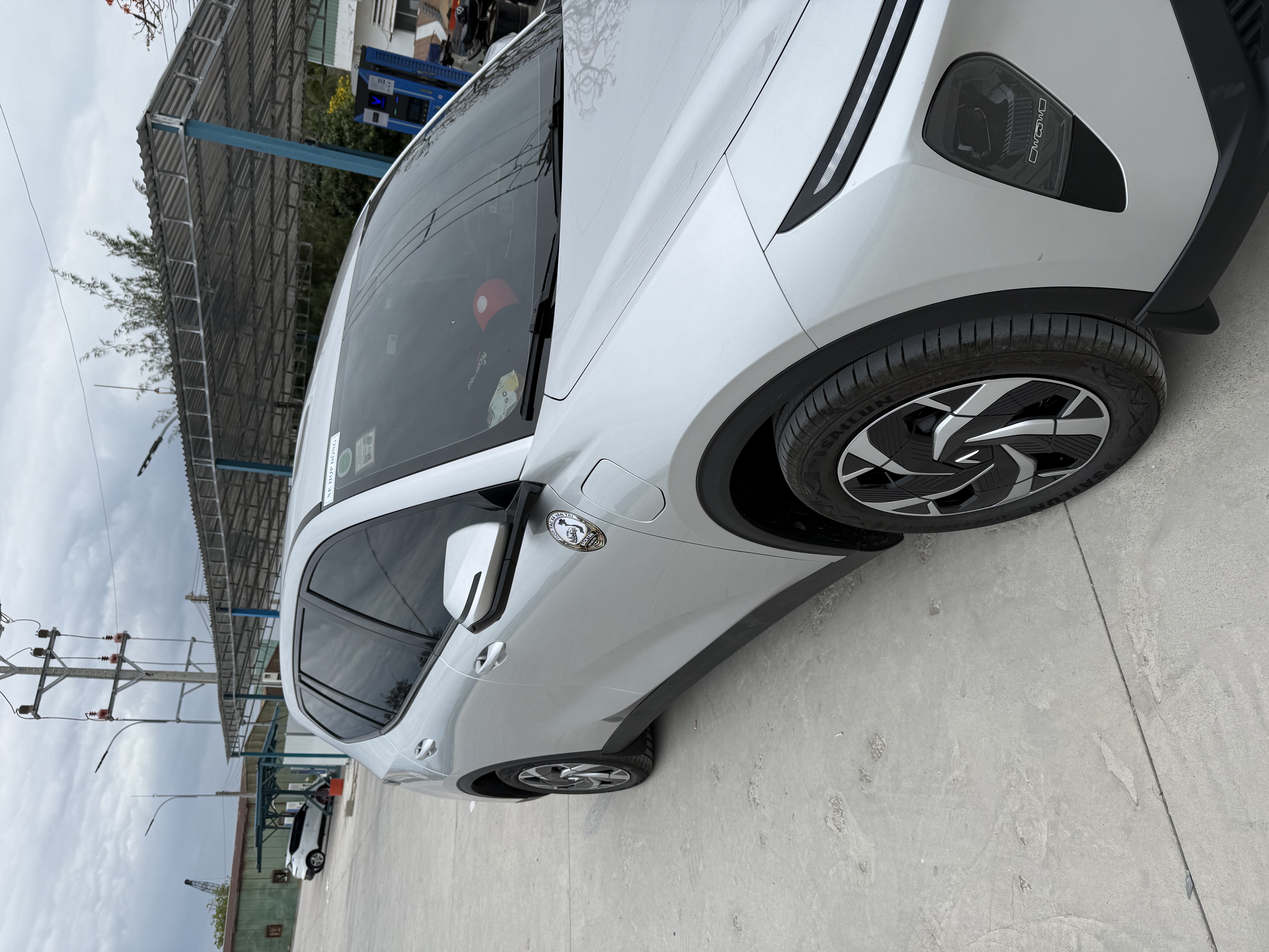 Vinfast Limo Green 2025-4