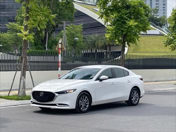 Mazda 3 Luxury 2026-1