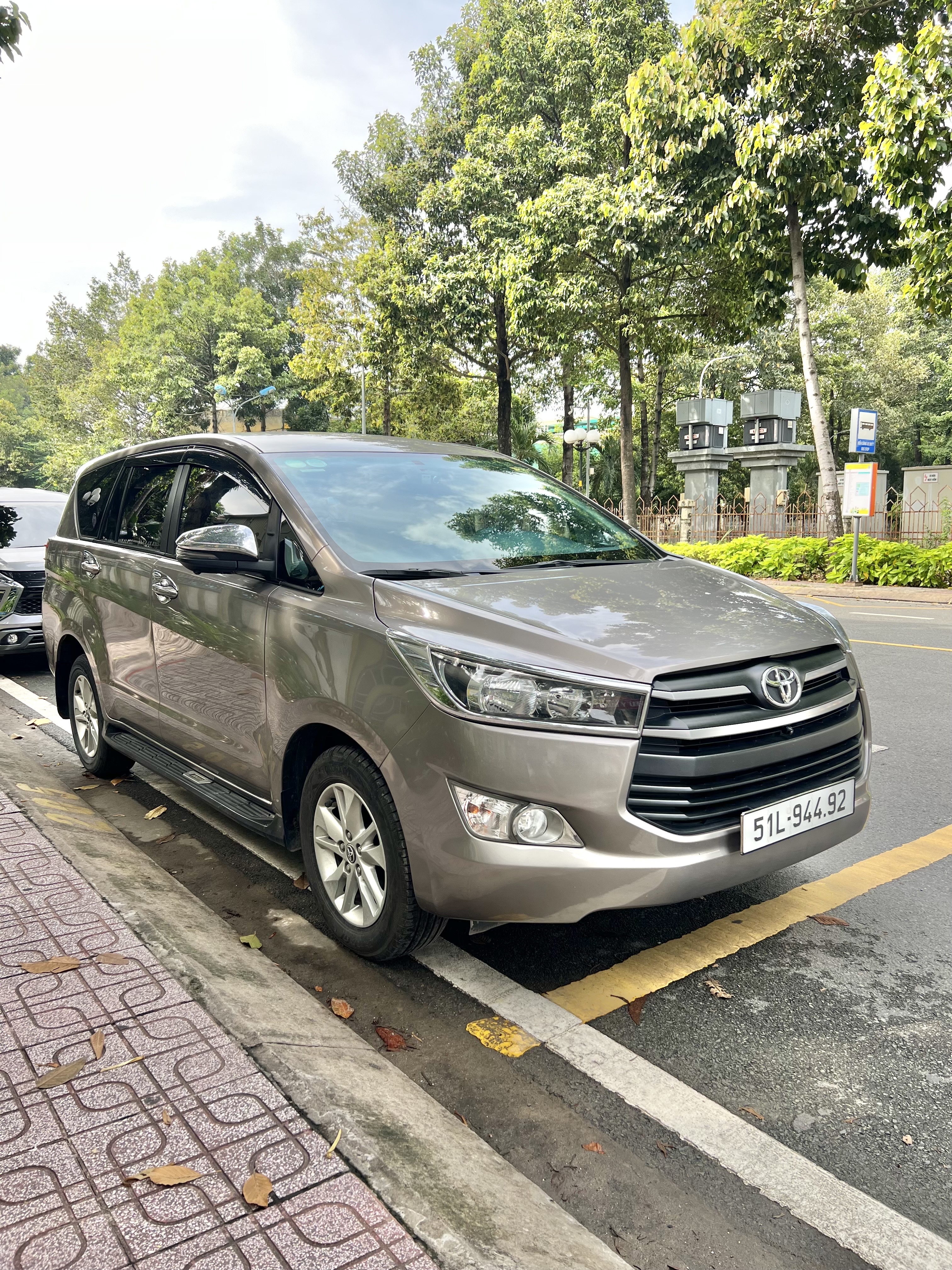 Toyota Innova 2019-0