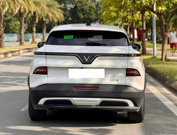 Vinfast VF6 Eco 2025-7