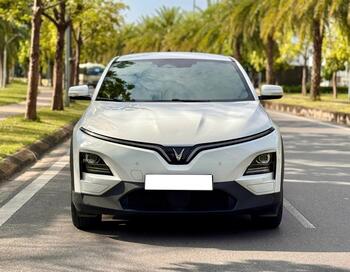 Vinfast VF6 Eco 2025-2