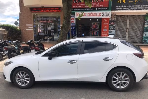 Mazda 3 Hatchback 2016-0