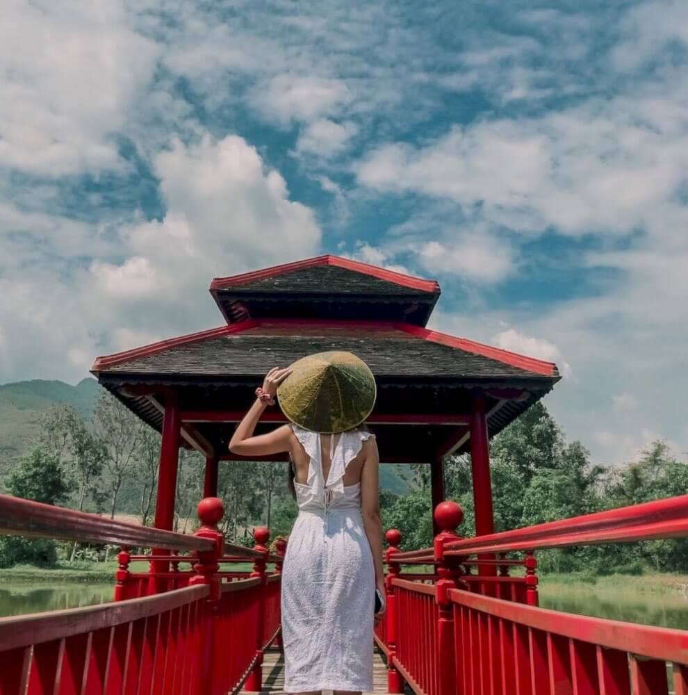 Thêm một chút phụ kiện để outfit hoàn hảo hơn