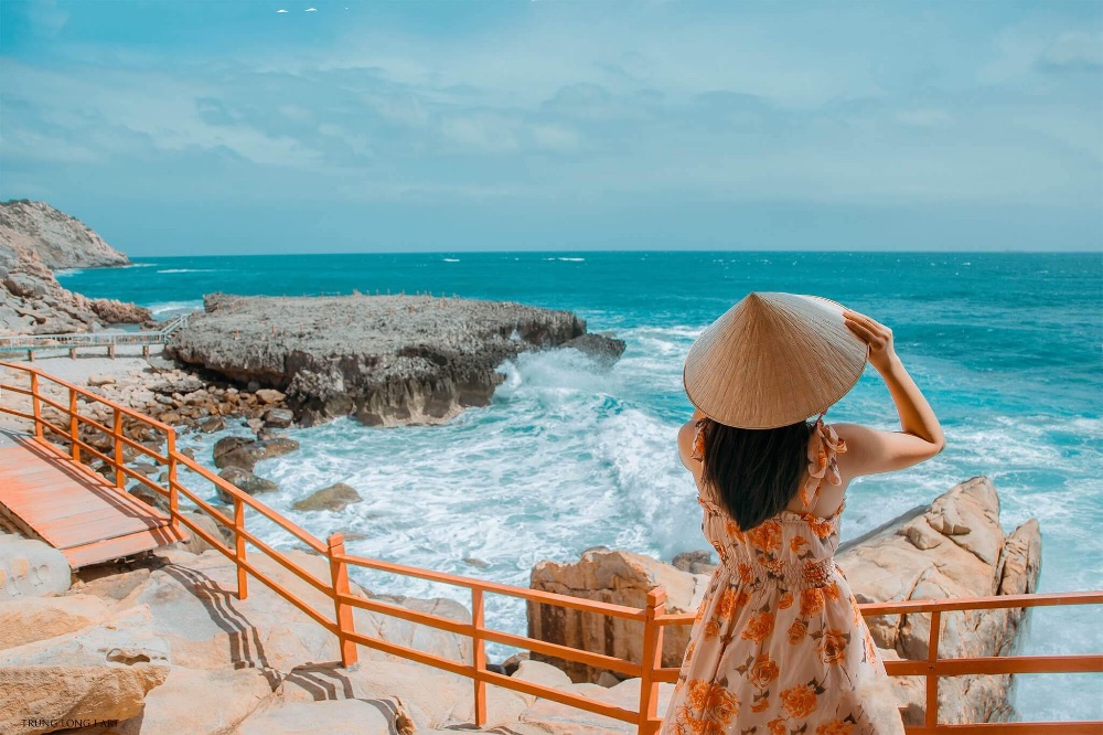 Đến Vĩnh Hy dễ dàng với nhiều loại phương tiện khác nhau