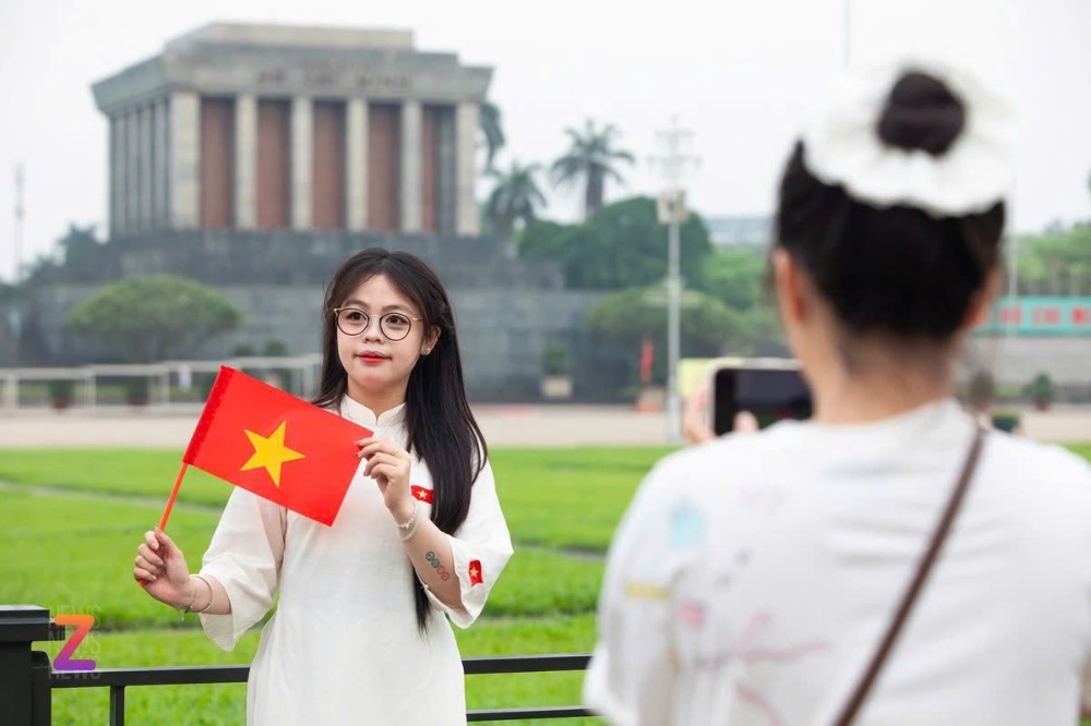 Đến Hà Nội thì đừng quên ghé thăm lăng Bác
