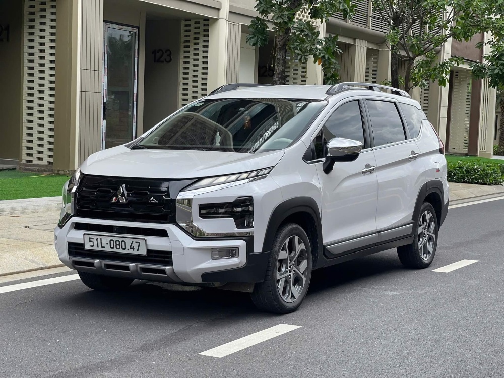 Những yếu tố cần quan tâm khi mua xe chạy dịch vụ