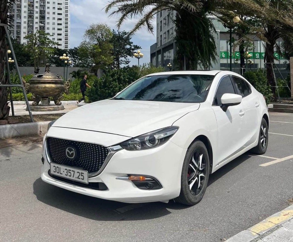 Kiểm tra xe và giấy tờ kỹ càng trước khi nhận