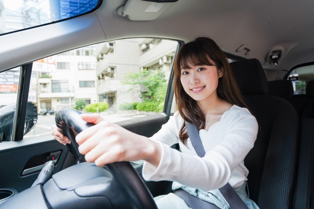Lái xe thử trước khi mua để có đánh giá toàn diện