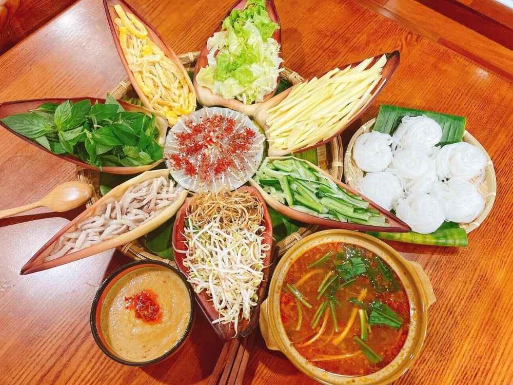 Lẩu thả được trình bày siêu đẹp mắt